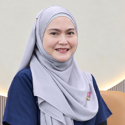 Dr. Yulianty Arifuddin — Pakar O&G Hospital An-Nur
