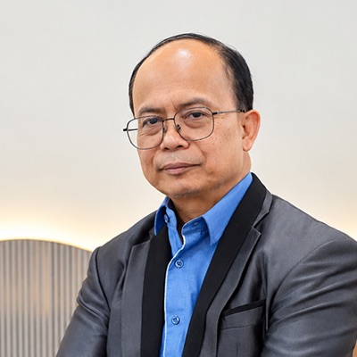 Dato' Dr. Oteh Bin Maskon — Pakar Jantung Bangi